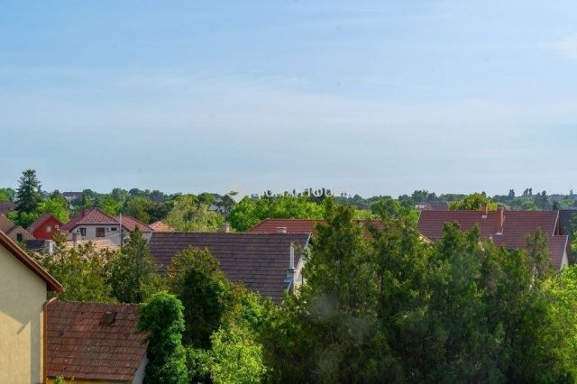 Eladó téglalakás, Budapesten, XVII. kerületben 76.9 M Ft