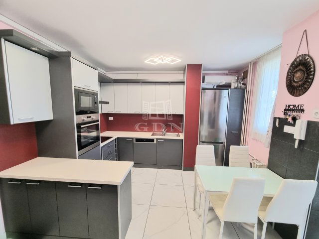Eladó téglalakás, Budapesten, X. kerületben 78.9 M Ft