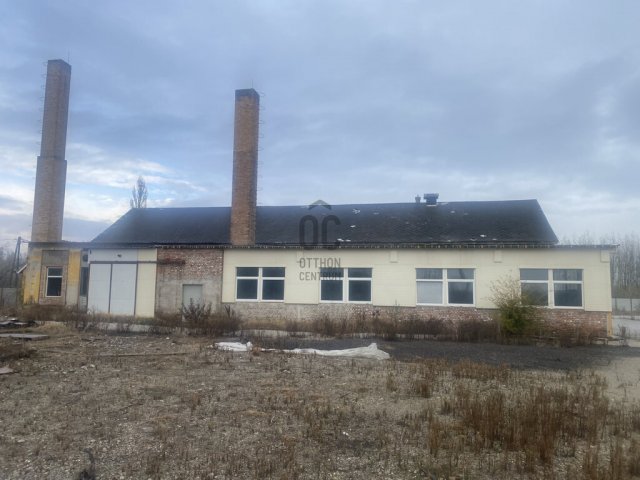 Eladó üzlethelyiség, Csemőn 132.99 M Ft / költözzbe.hu