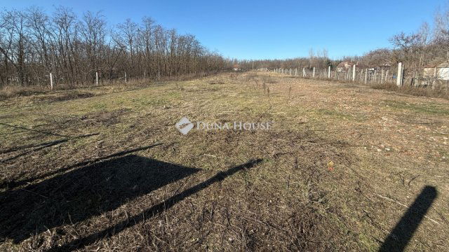 Eladó telek, Pakson 82.5 M Ft / költözzbe.hu
