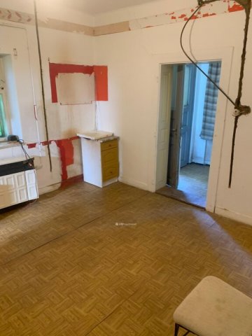 Eladó családi ház, Cereden 10.9 M Ft, 2 szobás