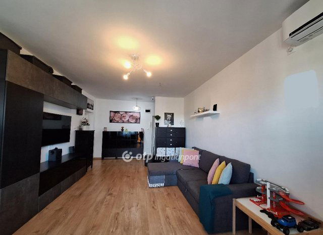 Eladó panellakás, Budapesten, XIV. kerületben 79.9 M Ft, 2 szobás