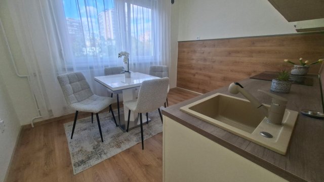 Eladó panellakás, Debrecenben, Böszörményi úton 71.8 M Ft