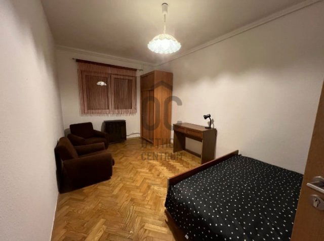 Eladó téglalakás, Zalaegerszegen 39.9 M Ft, 3 szobás