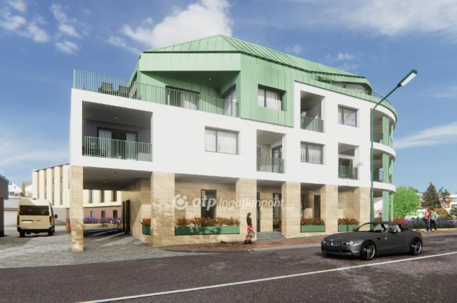 Eladó téglalakás, Balatonalmádiban 123 M Ft, 2 szobás