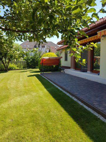 Eladó családi ház, Budapesten, XVII. kerületben 350 M Ft