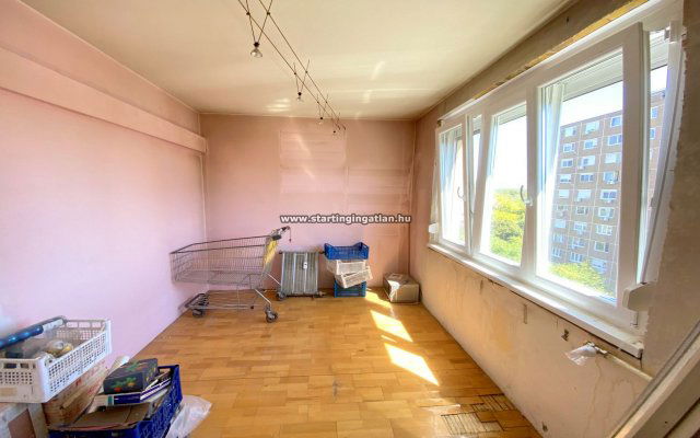 Eladó panellakás, Budapesten, XV. kerületben, Kőrakás parkban