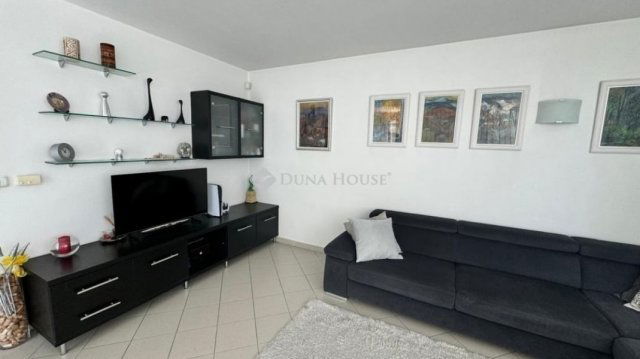 Eladó téglalakás, Budapesten, XIX. kerületben 120 M Ft, 4 szobás