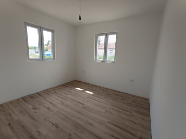 Eladó családi ház, Nagykátán 45 M Ft, 3 szobás