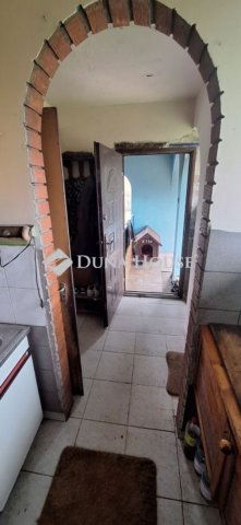 Eladó családi ház, Szatymazon 21.9 M Ft, 3 szobás