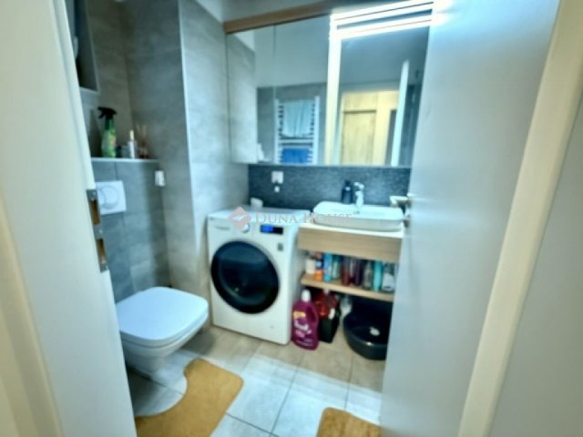 Eladó téglalakás, Budapesten, VIII. kerületben 89 M Ft, 2 szobás