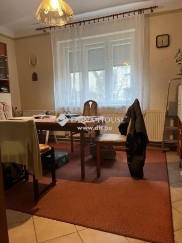 Eladó családi ház, Budapesten, XVIII. kerületben 120 M Ft