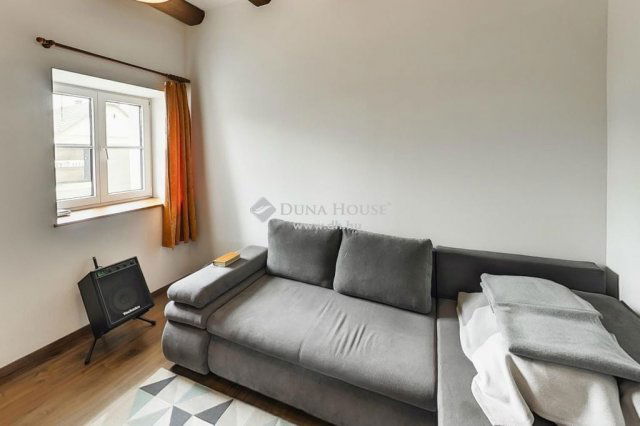 Eladó családi ház, Polgárdin 195 M Ft, 5 szobás