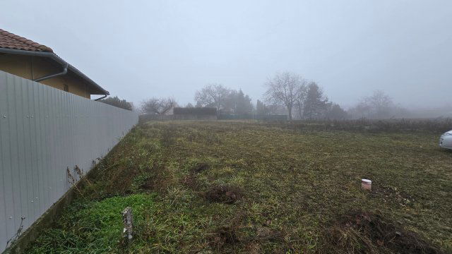 Eladó telek, Nagyvenyimen 17 M Ft / költözzbe.hu