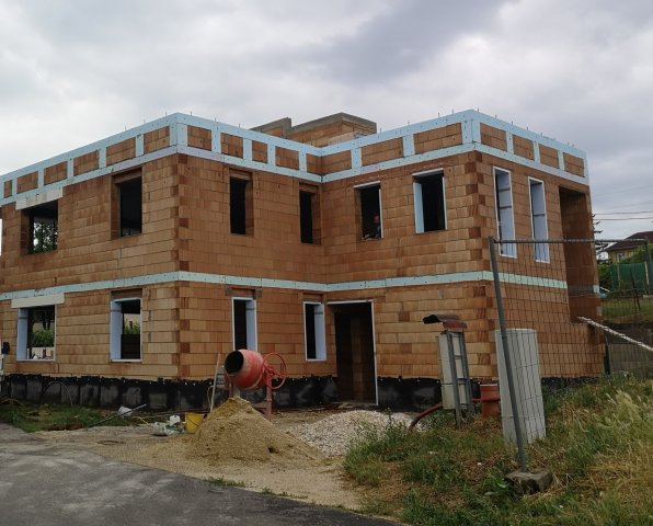 Eladó téglalakás, Nemesvámoson 65 M Ft, 2 szobás