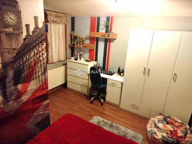Eladó családi ház, Szelestén 62 M Ft, 4 szobás