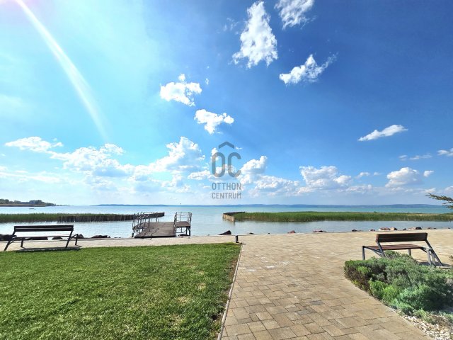 Eladó téglalakás, Siófokon 189 M Ft, 3 szobás