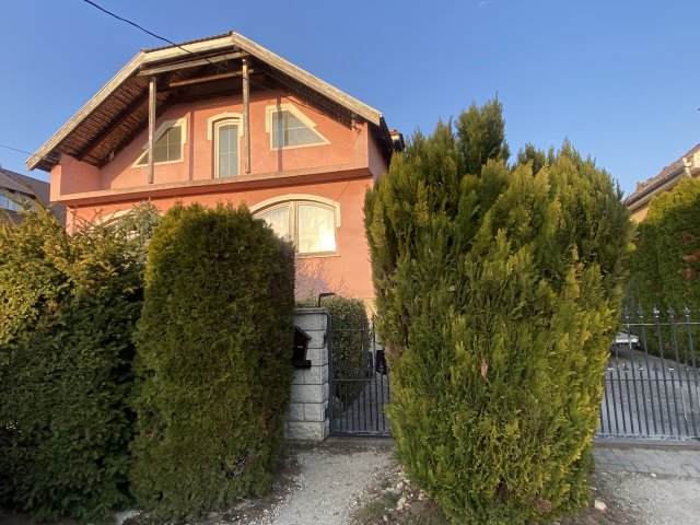 Eladó családi ház, Csolnokon, Leányvári utcában 74.9 M Ft