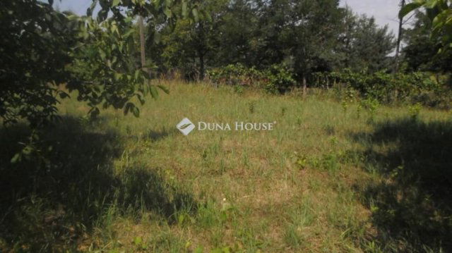 Eladó telek, Szadán 2.45 M Ft / költözzbe.hu