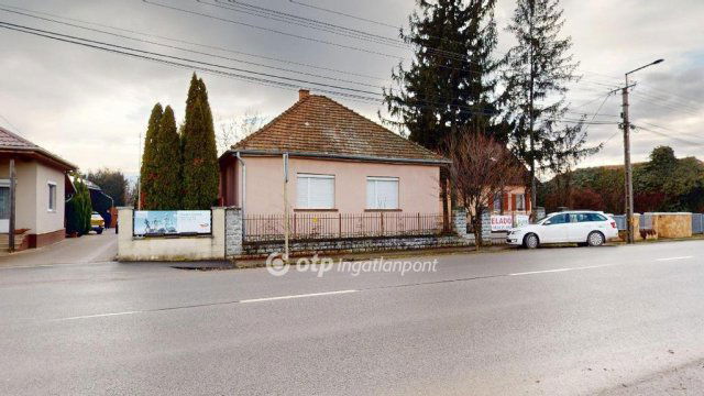 Eladó sorház, Szikszón 31 M Ft, 2 szobás / költözzbe.hu