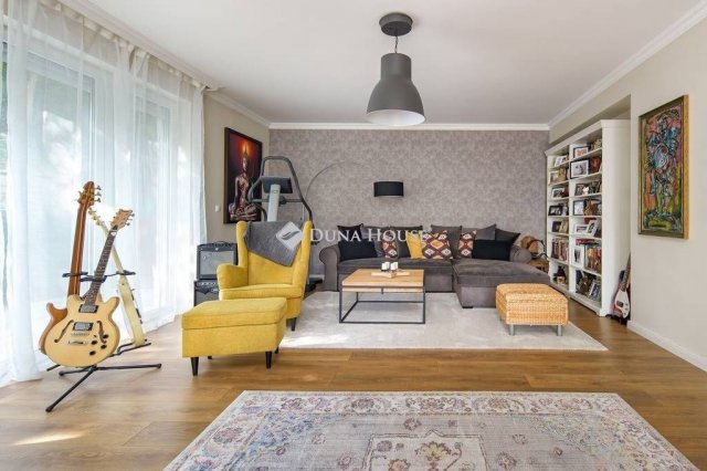 Kiadó ikerház, albérlet, Budapesten, II. kerületben, 4 szobás