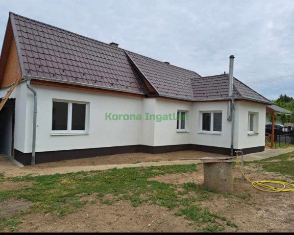 Eladó családi ház, Nyíregyházán 35.5 M Ft, 2 szobás