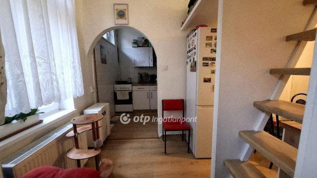 Eladó téglalakás, Budapesten, X. kerületben 43 M Ft, 1 szobás