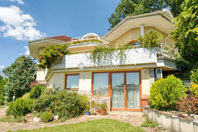 Eladó családi ház, Piliscsabán 265 M Ft, 5 szobás