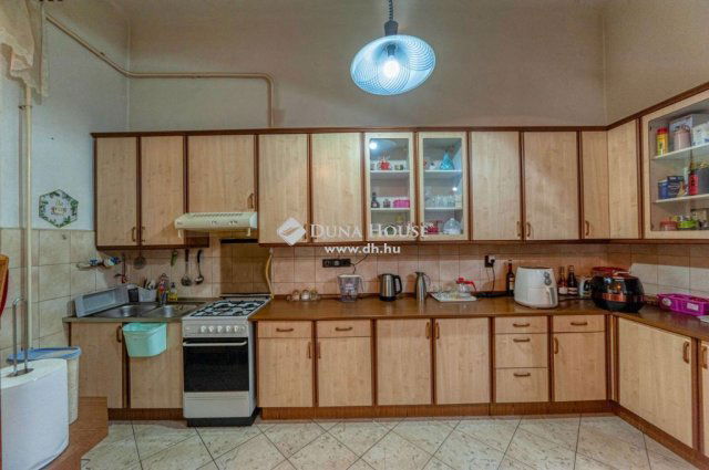 Eladó téglalakás, Budapesten, XIII. kerületben 99.9 M Ft