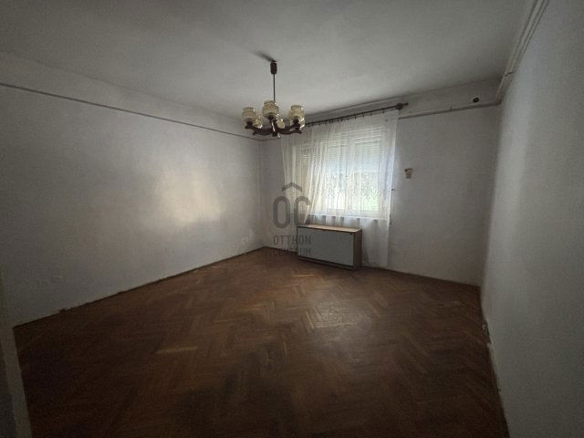 Eladó téglalakás, Tiszavasváriban 16.5 M Ft, 3 szobás