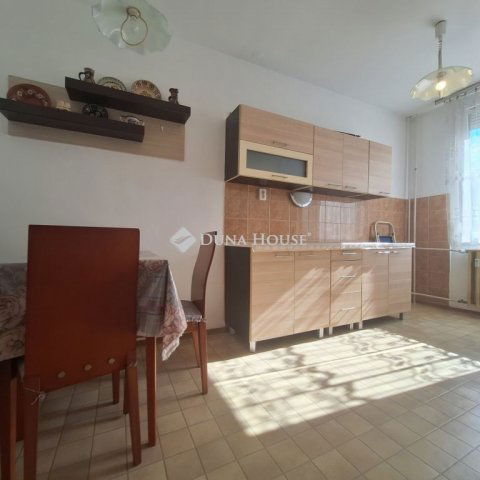 Eladó téglalakás, Körmenden 32.9 M Ft, 2 szobás