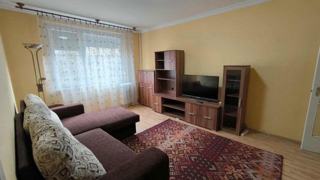 Kiadó panellakás, albérlet, Debrecenben, Bethlen utcában