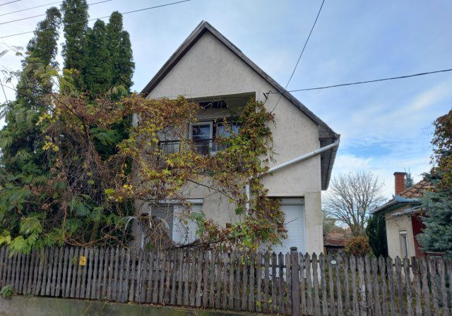 Eladó családi ház, Tiszalökön, Mester utcában 10.2 M Ft