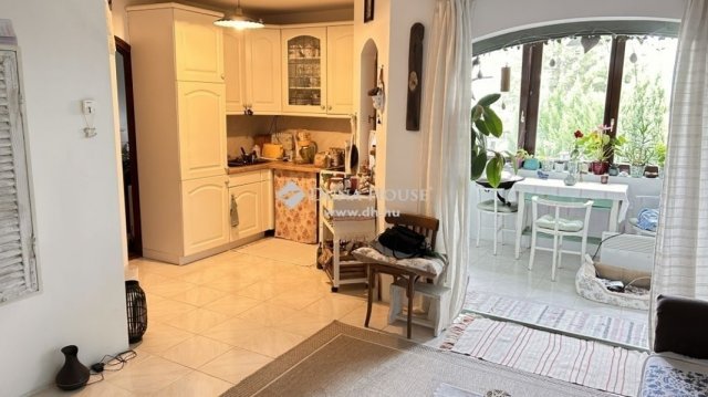 Eladó családi ház, Tahitótfalun 79 M Ft, 3 szobás