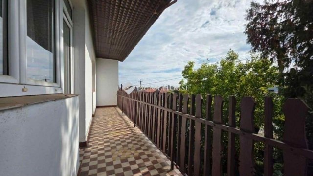 Eladó családi ház, Szombathelyen 68.9 M Ft, 5 szobás