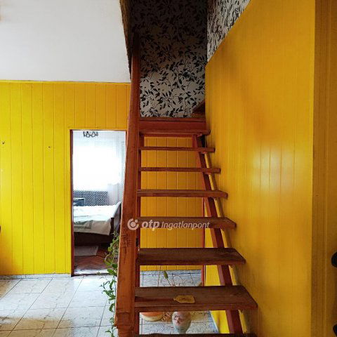 Eladó családi ház, Darányban 42 M Ft, 5 szobás