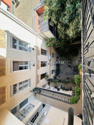 Eladó téglalakás, Budapesten, VIII. kerületben 79 M Ft, 2 szobás