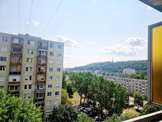 Kiadó panellakás, albérlet, Miskolcon 130 E Ft / hó, 2+1 szobás