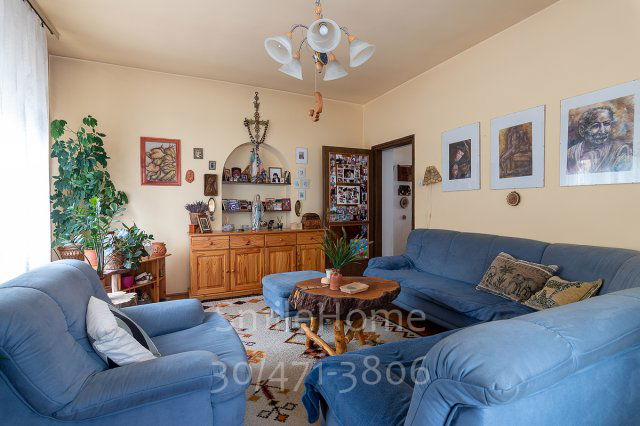 Eladó családi ház, Szombathelyen 98 M Ft, 7 szobás