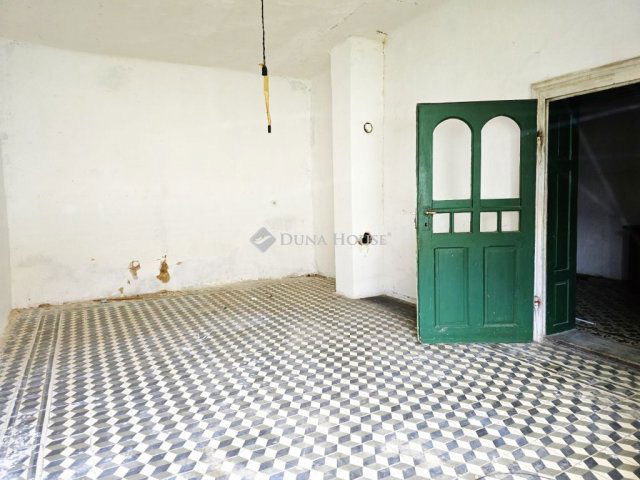 Eladó családi ház, Berkesden 8.99 M Ft, 4 szobás