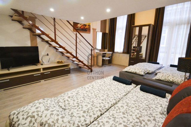 Eladó téglalakás, Budapesten, VI. kerületben 129.9 M Ft