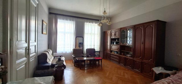Eladó téglalakás, Budapesten, VIII. kerületben 74 M Ft, 2 szobás