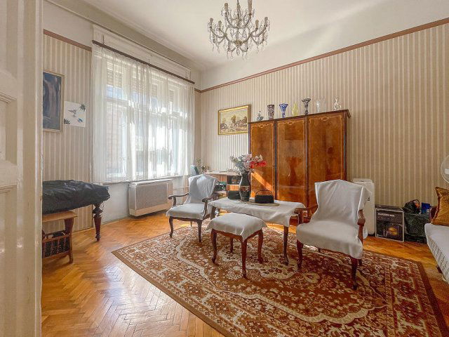 Eladó téglalakás, Budapesten, VIII. kerületben, Práter utcában