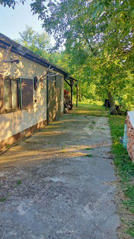 Eladó családi ház, Somlószőlősön 149.9 M Ft, 6 szobás