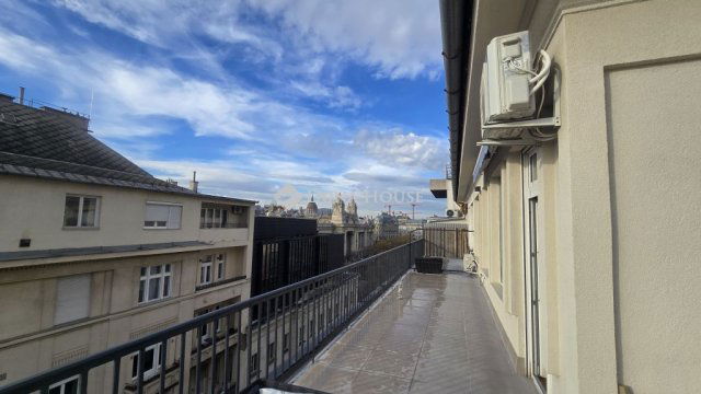 Kiadó téglalakás, albérlet, Budapesten, V. kerületben, 3 szobás