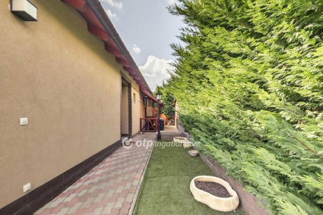 Eladó családi ház, Érden 149 M Ft, 5 szobás