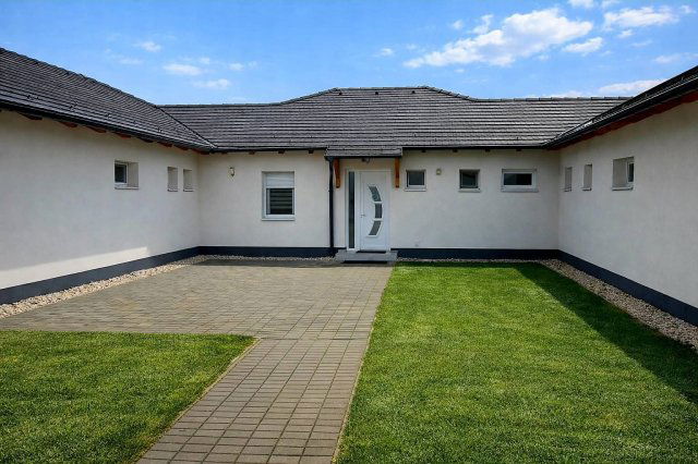 Eladó sorház, Toronyon 69.9 M Ft, 2 szobás / költözzbe.hu