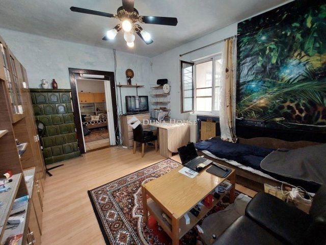 Eladó ikerház, Budapesten, XXI. kerületben 39 M Ft, 1 szobás