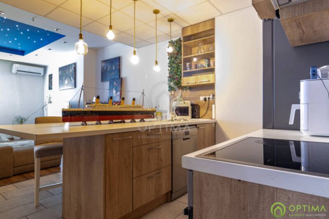 Eladó téglalakás, Budapesten, XI. kerületben 199 M Ft, 4 szobás