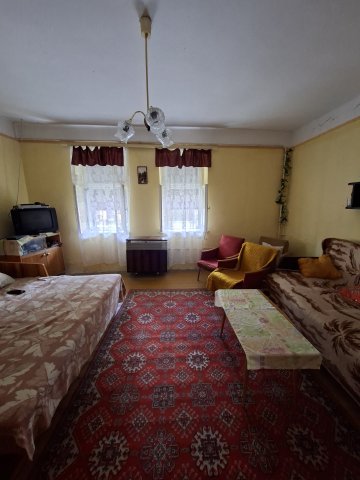 Eladó családi ház, Bükkszéken 10 M Ft, 2 szobás